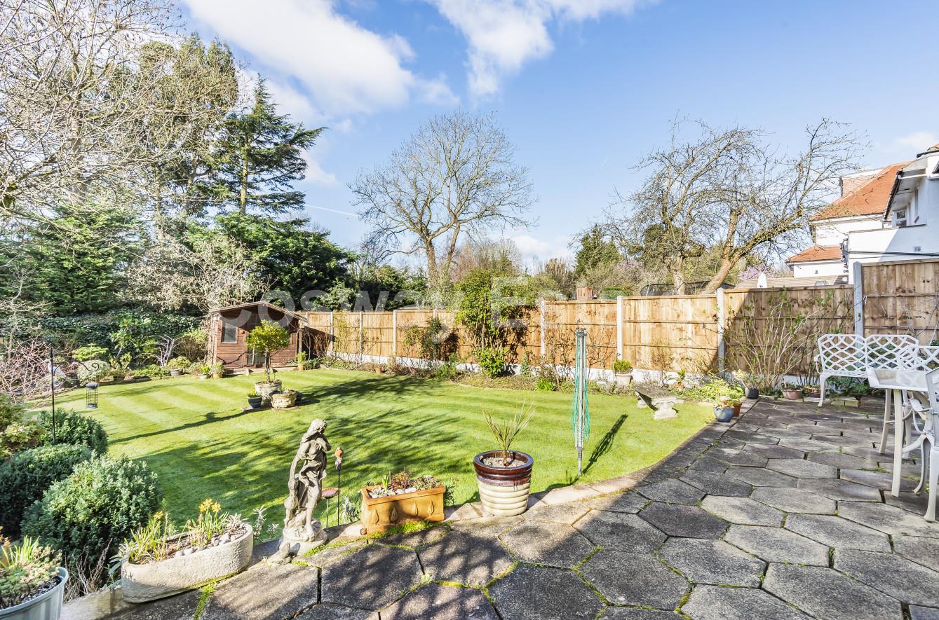 Uphill Grove, Mill Hill